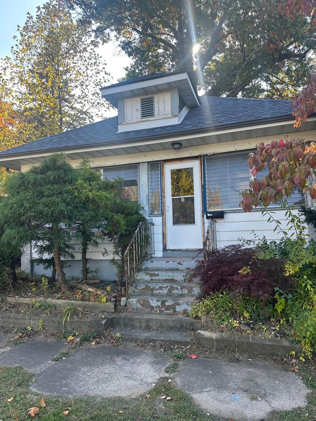 Photo of 419 Greenwood Avenue, Michigan City, IN 46360 (MLS # 830228)