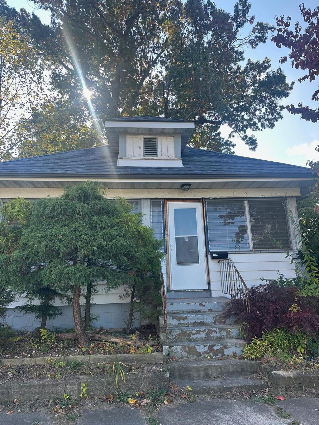 Photo of 419 Greenwood Avenue, Michigan City, IN 46360 (MLS # 830228)