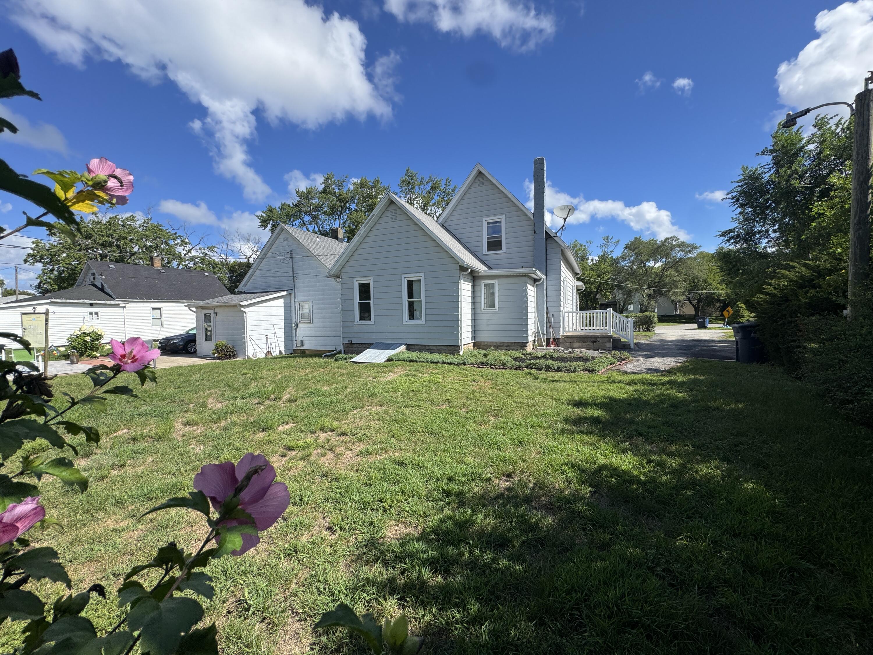 813 Main Street
