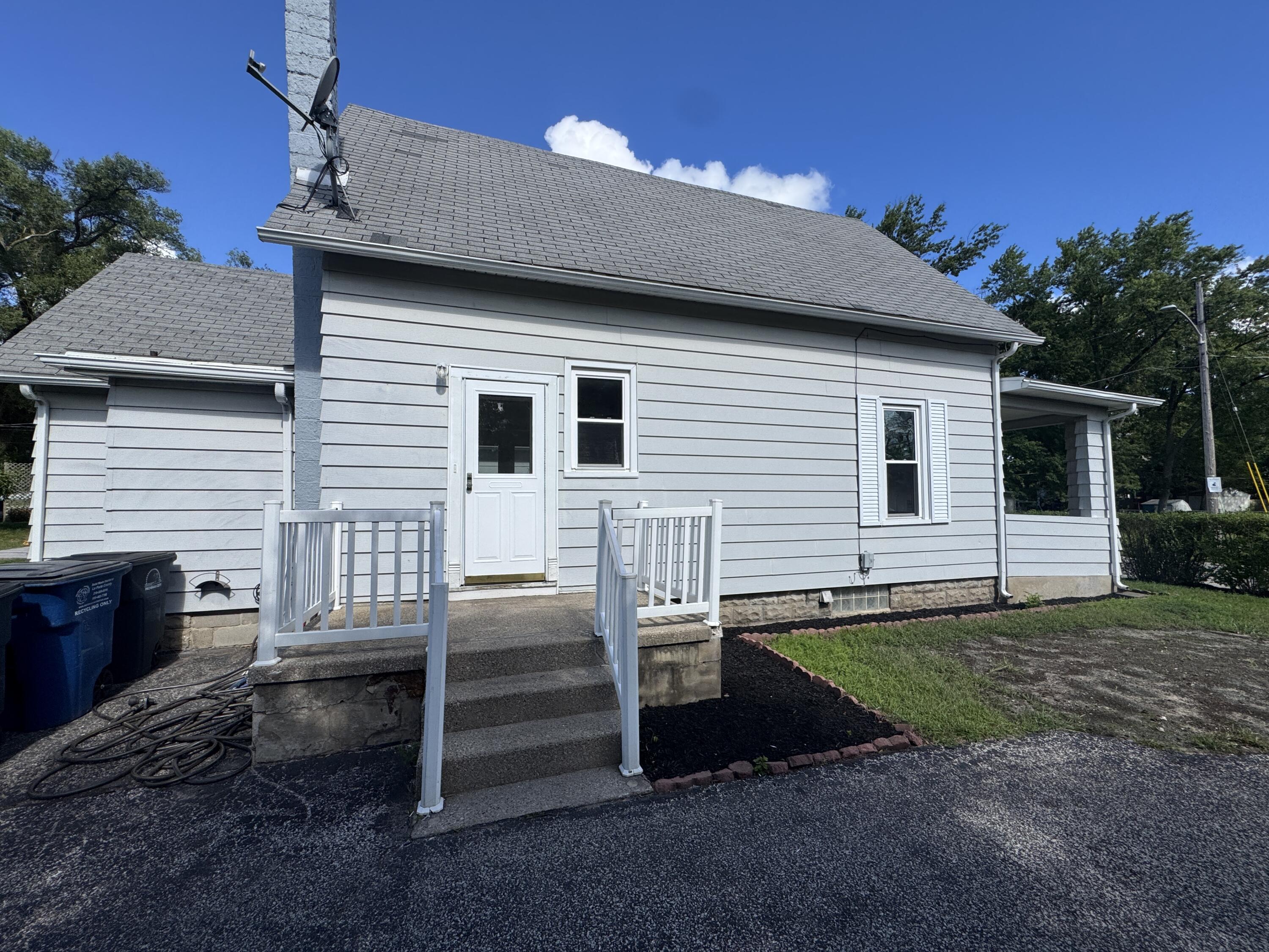 813 Main Street