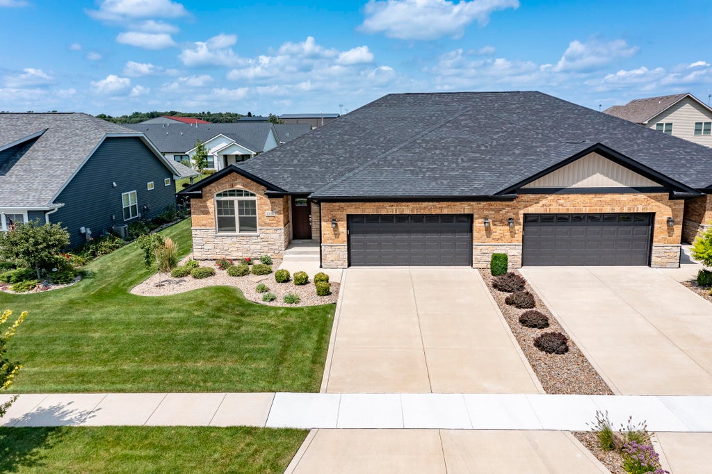 Photo of 10194 W 134th Avenue, Cedar Lake, IN 46303 (MLS # 844093)