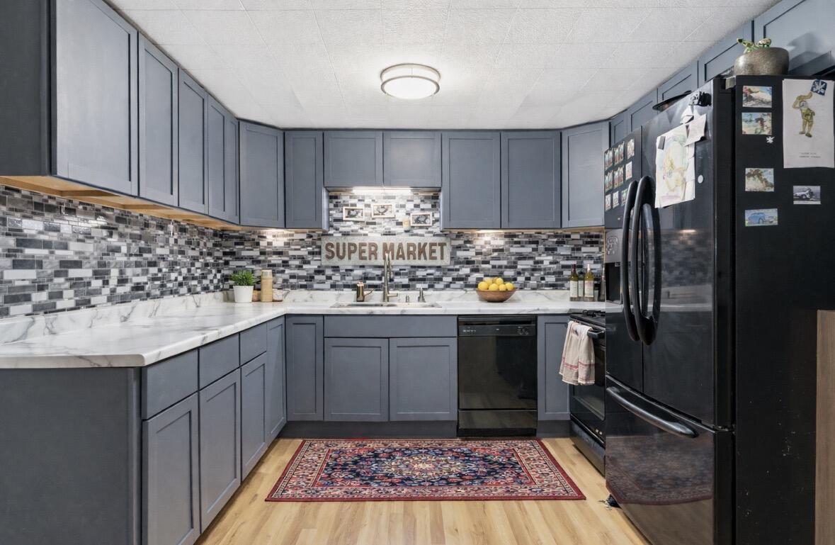 2901 New York Street