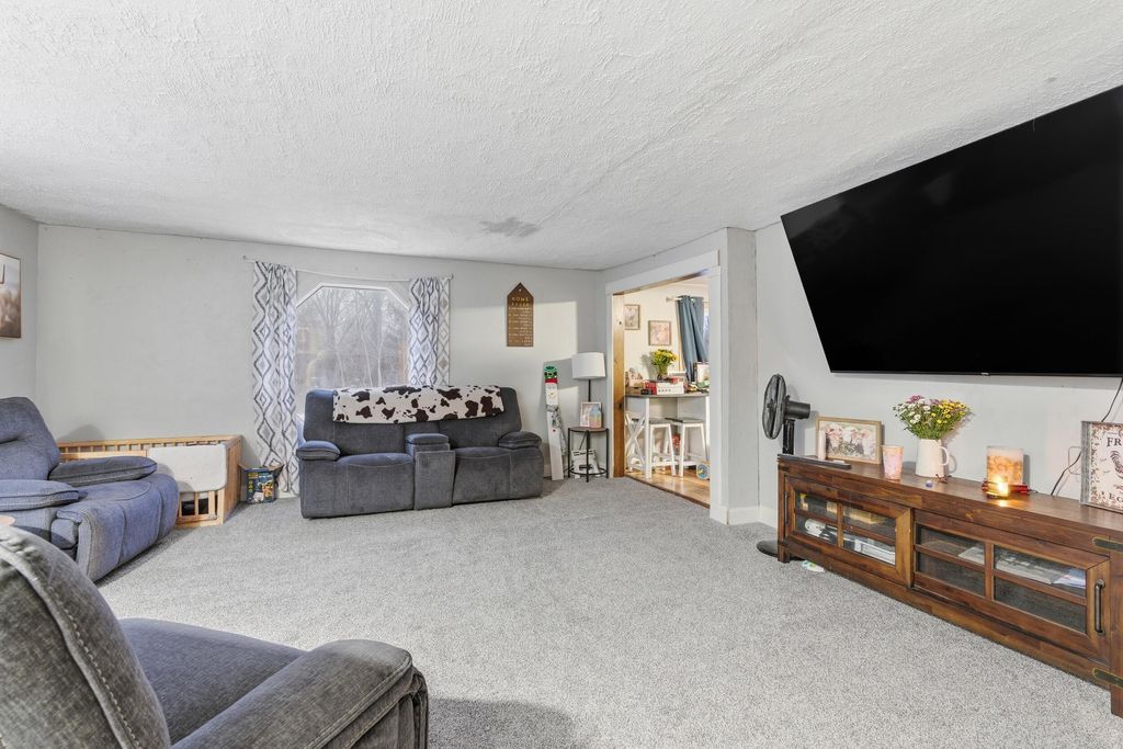 Photo of 2901 New York Street, Lake Station, IN 46405 (MLS # 832812)