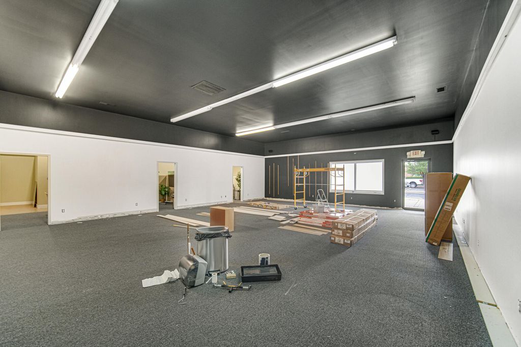 Photo of 10659-10661 Randolph Street, Crown Point, IN 46307 (MLS # 832414)