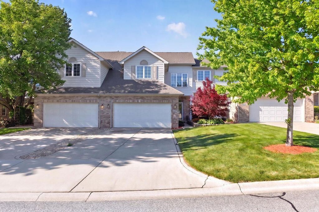 Photo of 8124 Tuckaway Court, Crown Point, IN 46307 (MLS # 839035)