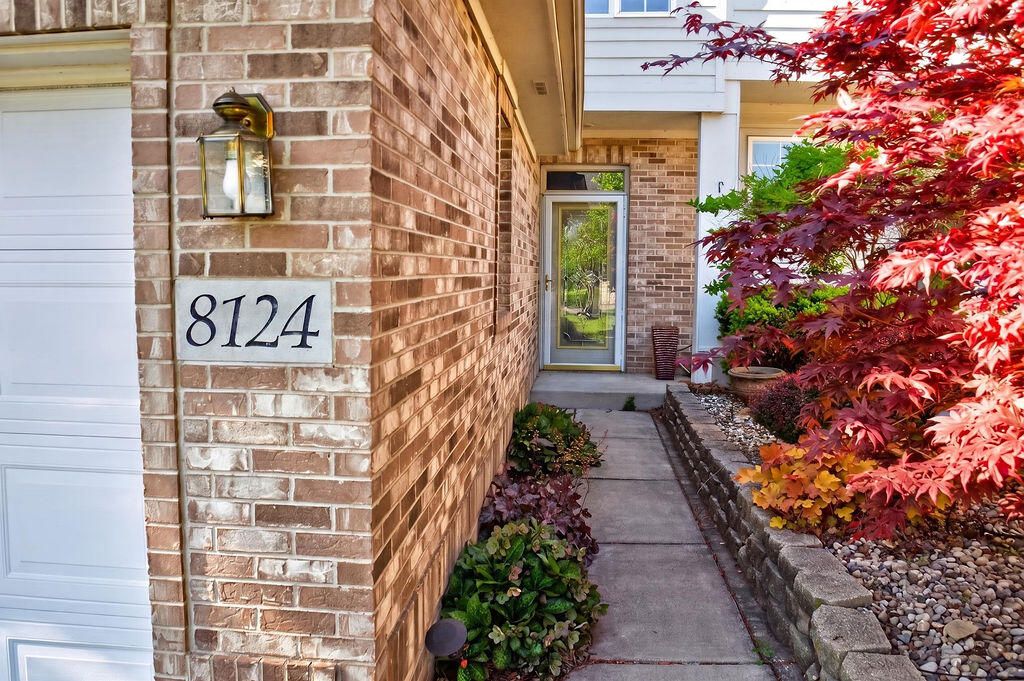 Photo of 8124 Tuckaway Court, Crown Point, IN 46307 (MLS # 839035)