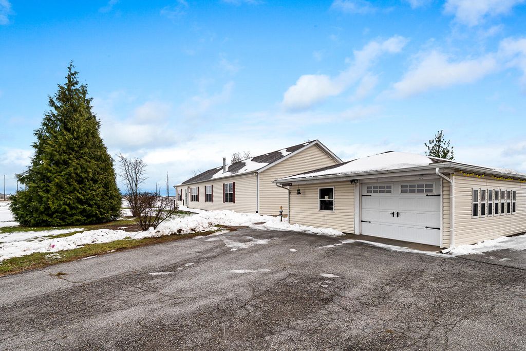 Photo of 10741 W 141st Avenue, Cedar Lake, IN 46303 (MLS # 831788)