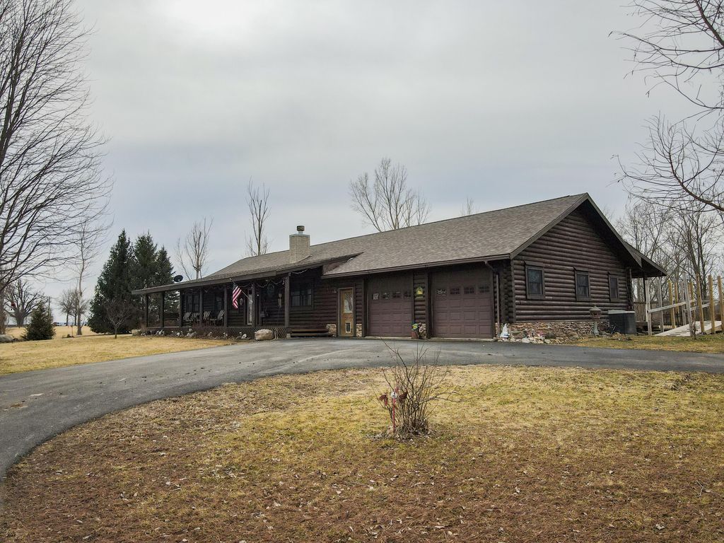 Photo of 7523 W 850 S, Rensselaer, IN 47978 (MLS # 834229)
