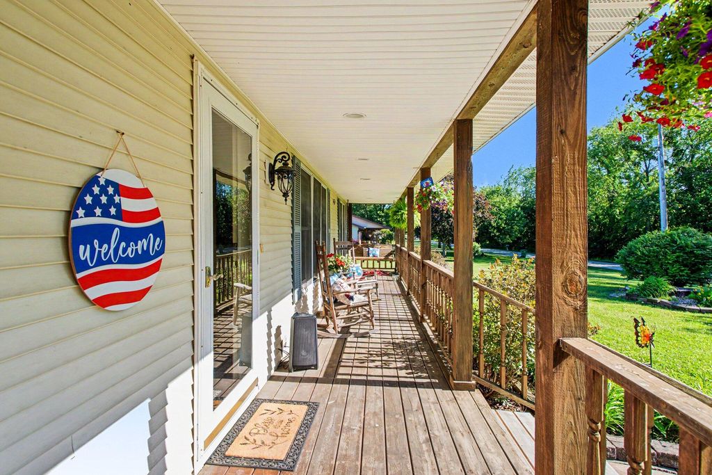 Photo of 2524 S 350 West, La Porte, IN 46350 (MLS # 840760)