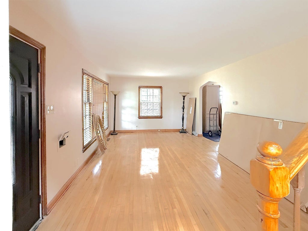 Photo of 4039 Torrence Avenue, Hammond, IN 46327 (MLS # 847590)
