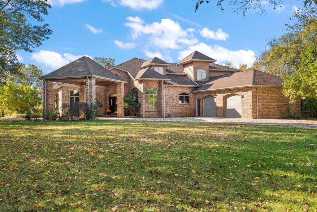 Photo of 15018 N 300 W, Wheatfield, IN 46392 (MLS # 830201)