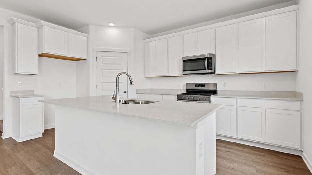 Photo of 167 Cressmoor Boulevard, Hobart, IN 46342 (MLS # 845244)
