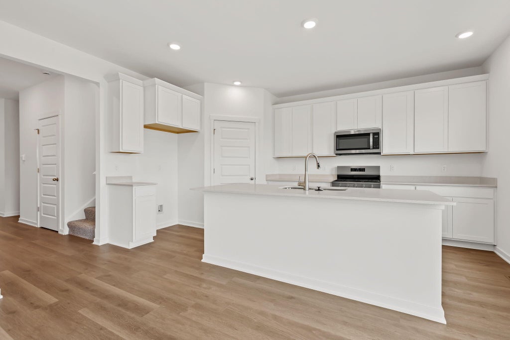 Photo of 167 Cressmoor Boulevard, Hobart, IN 46342 (MLS # 845244)