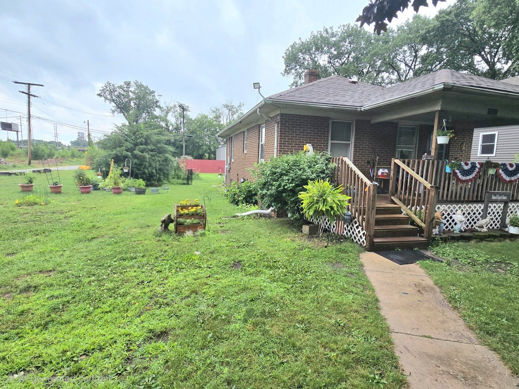 Photo of 3701 Alabama ST, Hobart, IN 46342 (MLS # 843330)