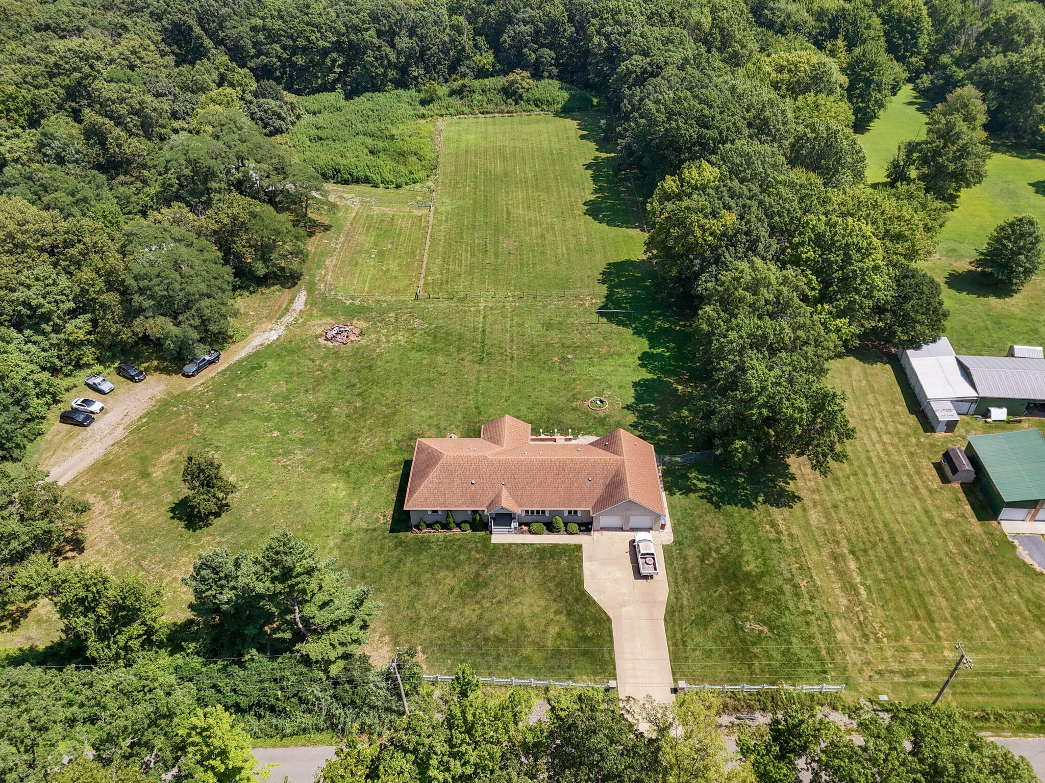 1251 N Mineral Springs Road