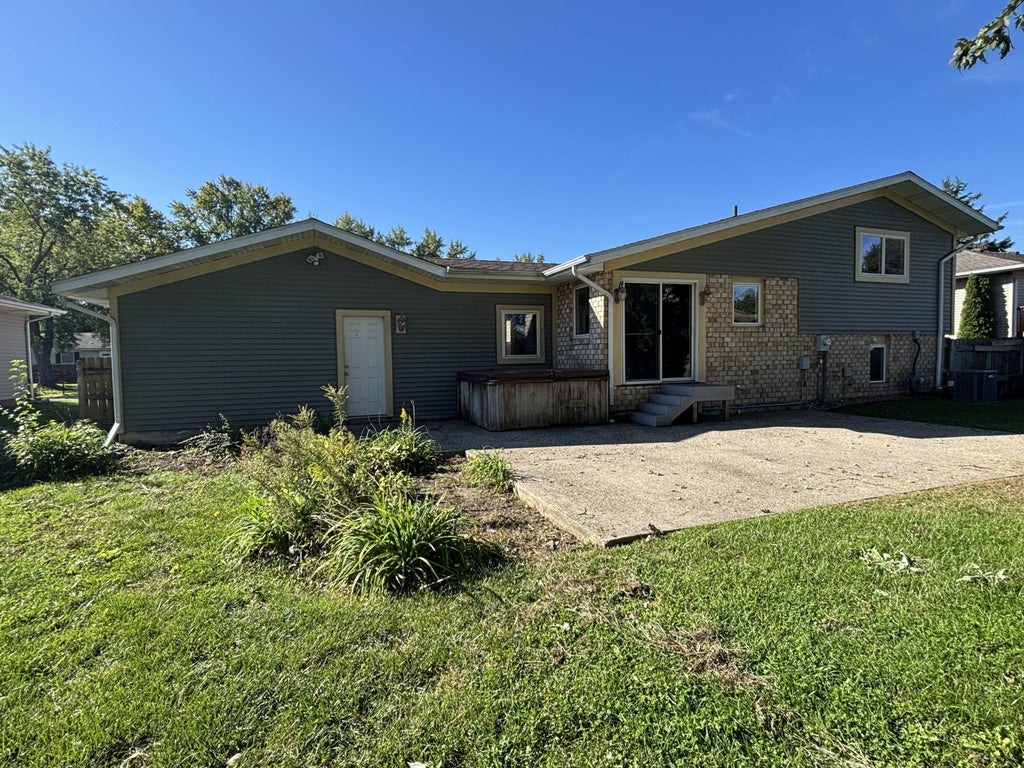 Photo of 5826 Keller Avenue, Portage, IN 46368 (MLS # 846049)