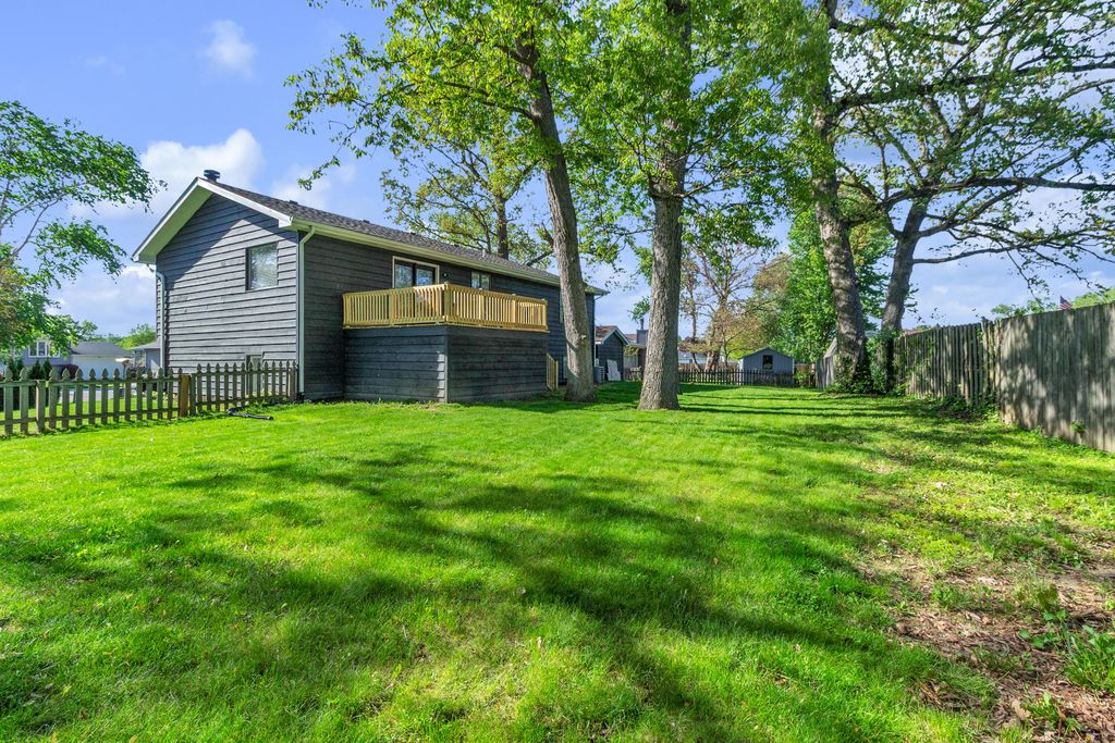 Photo of 3077 Cordele Street, Portage, IN 46368 (MLS # 839164)