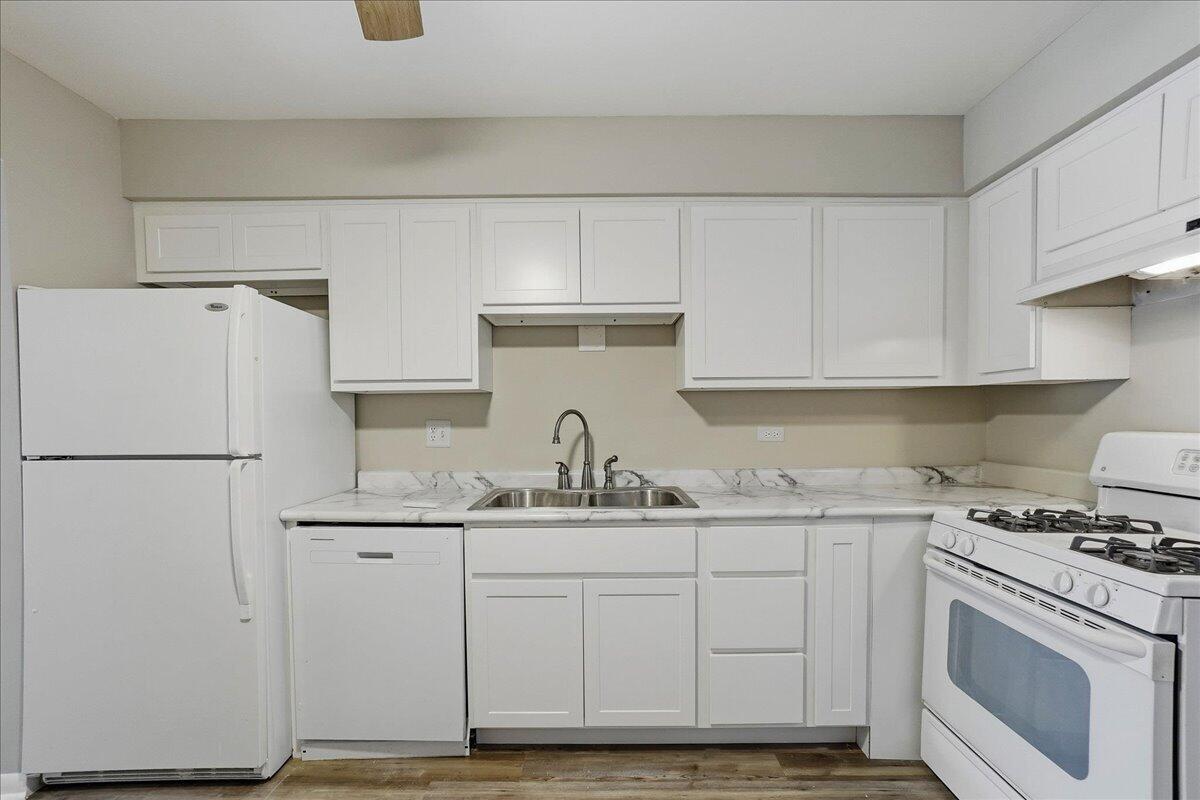 405 Old Stone Road E4