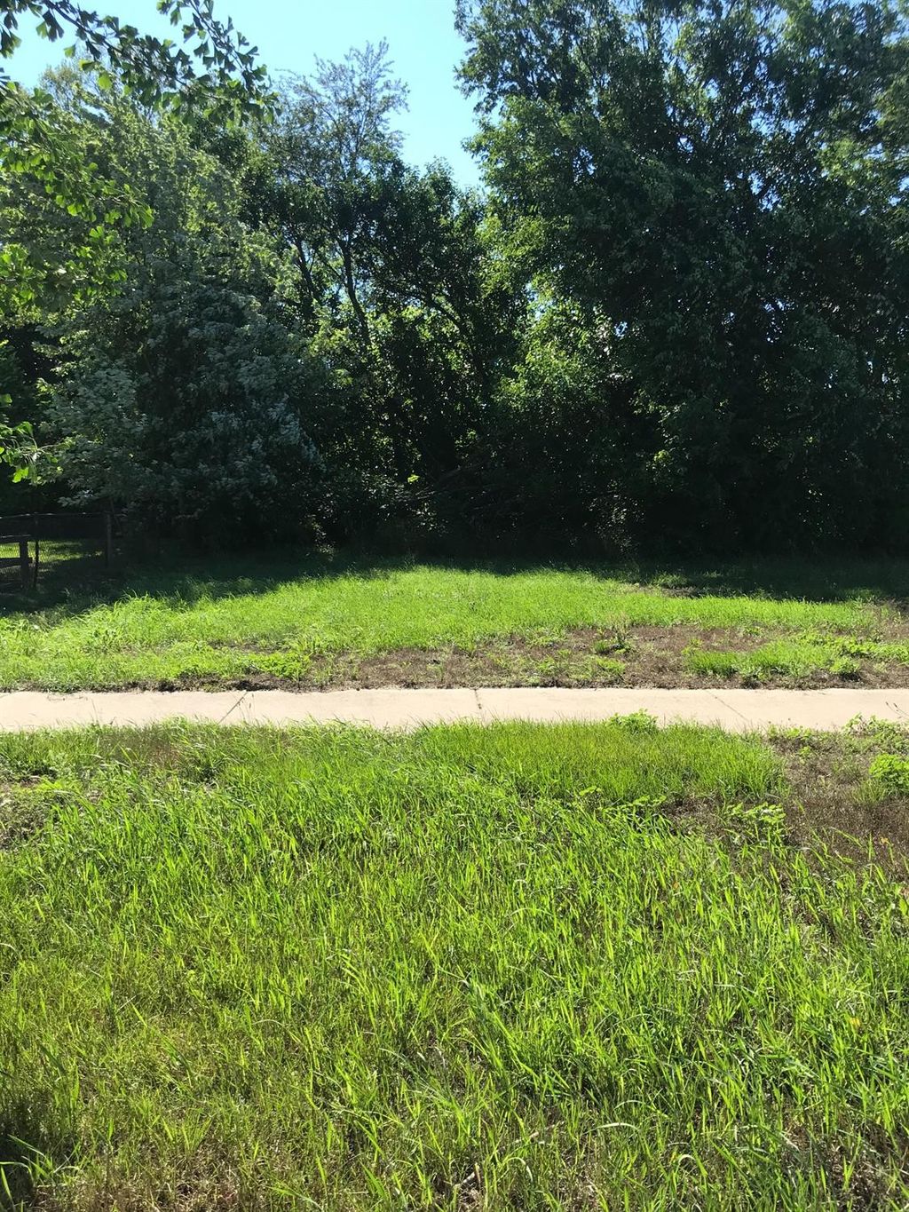 Photo of 0-0 Willard Avenue, Michigan City, IN 46360 (MLS # 834278)