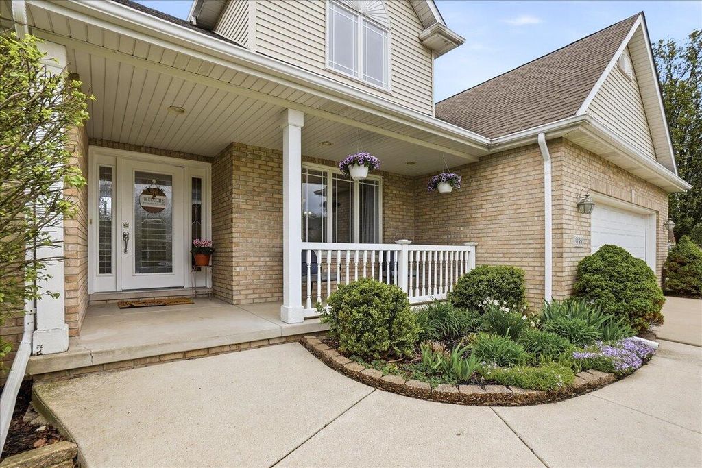 Photo of 9360 Calumet Street, Dyer, IN 46311 (MLS # 837388)