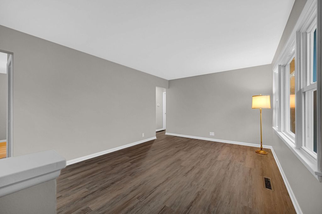 Photo of 3302 Eder Street, Highland, IN 46322 (MLS # 831357)