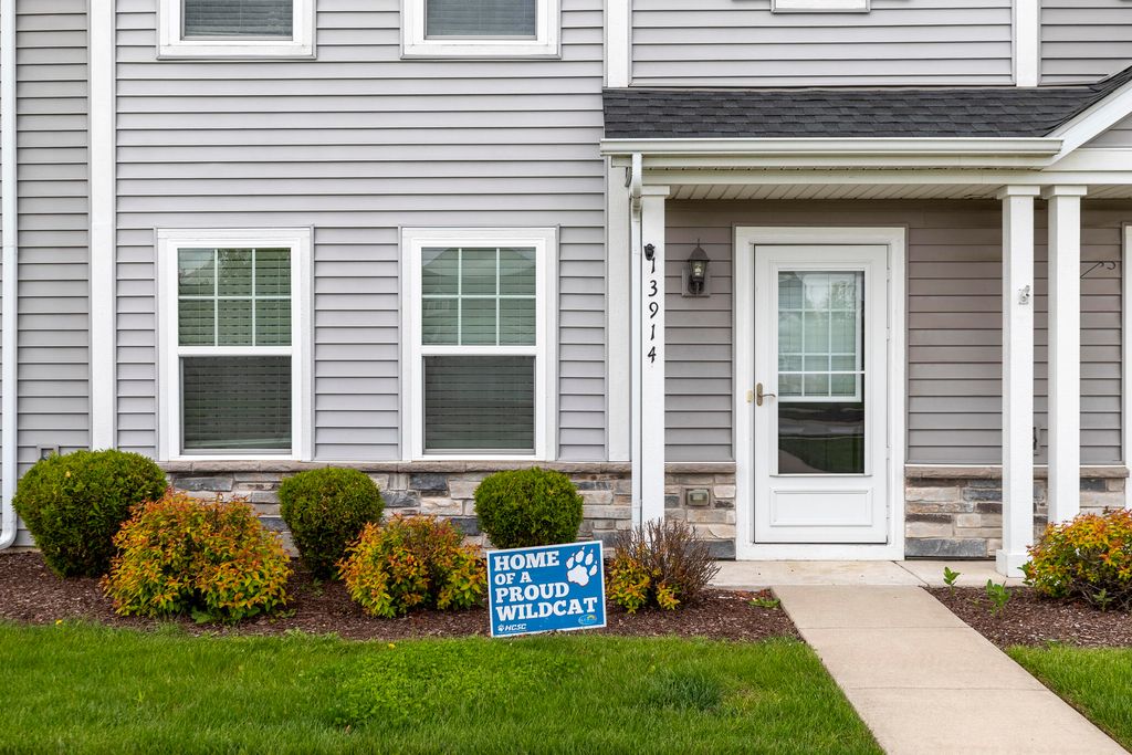 Photo of 13914 Flagstaff Street, Cedar Lake, IN 46303 (MLS # 838909)