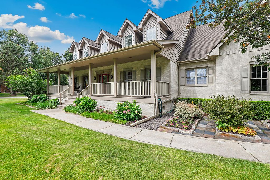 Photo of 3048 Brampton Lane, Dyer, IN 46311 (MLS # 835584)