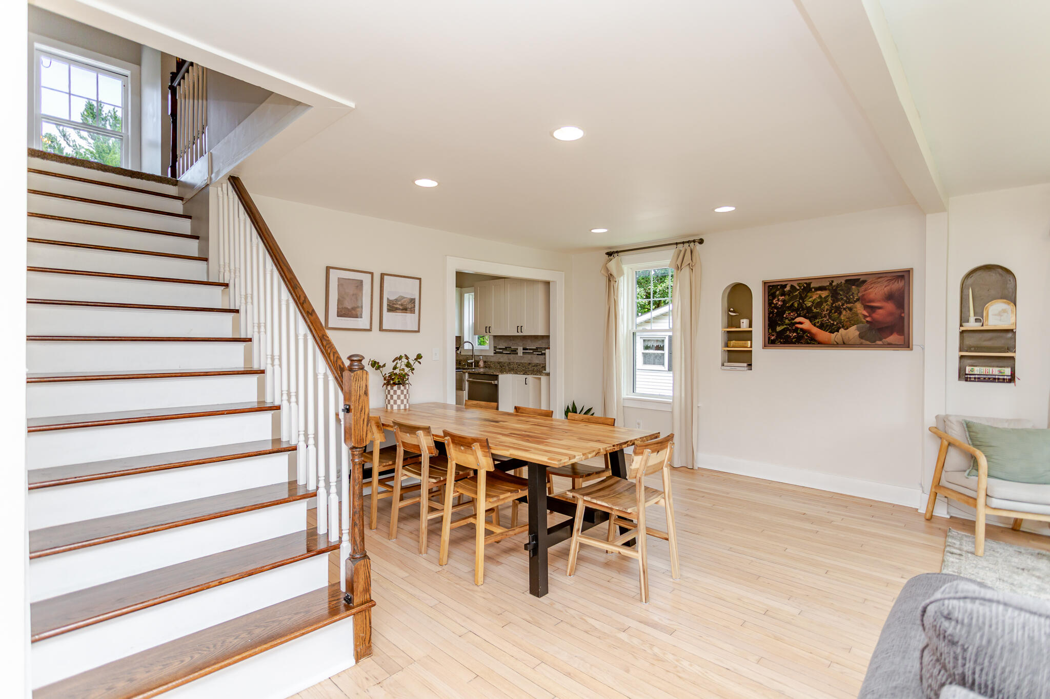 276 W Main Street
