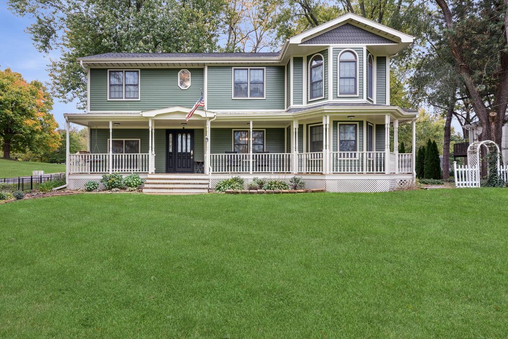 Photo of 248 Skyline Drive, Valparaiso, IN 46385 (MLS # 831285)