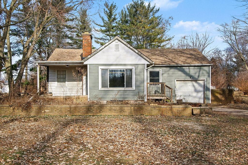 Photo of 1448 Burns Drive, Portage, IN 46368 (MLS # 832304)