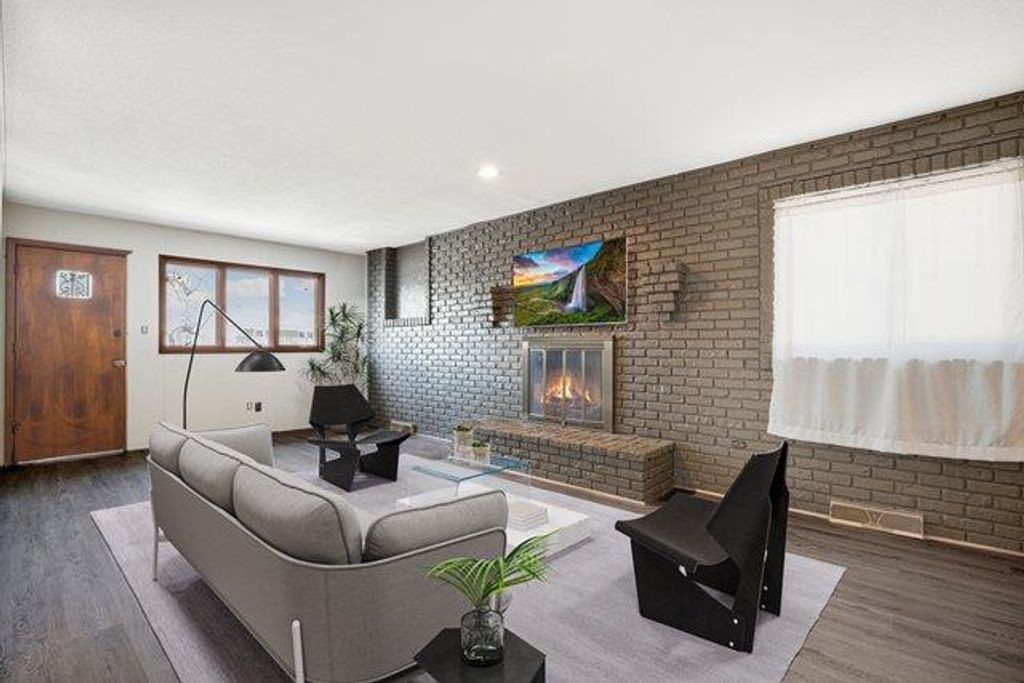 Photo of 6430 Ellsworth Place, Merrillville, IN 46410 (MLS # 831990)