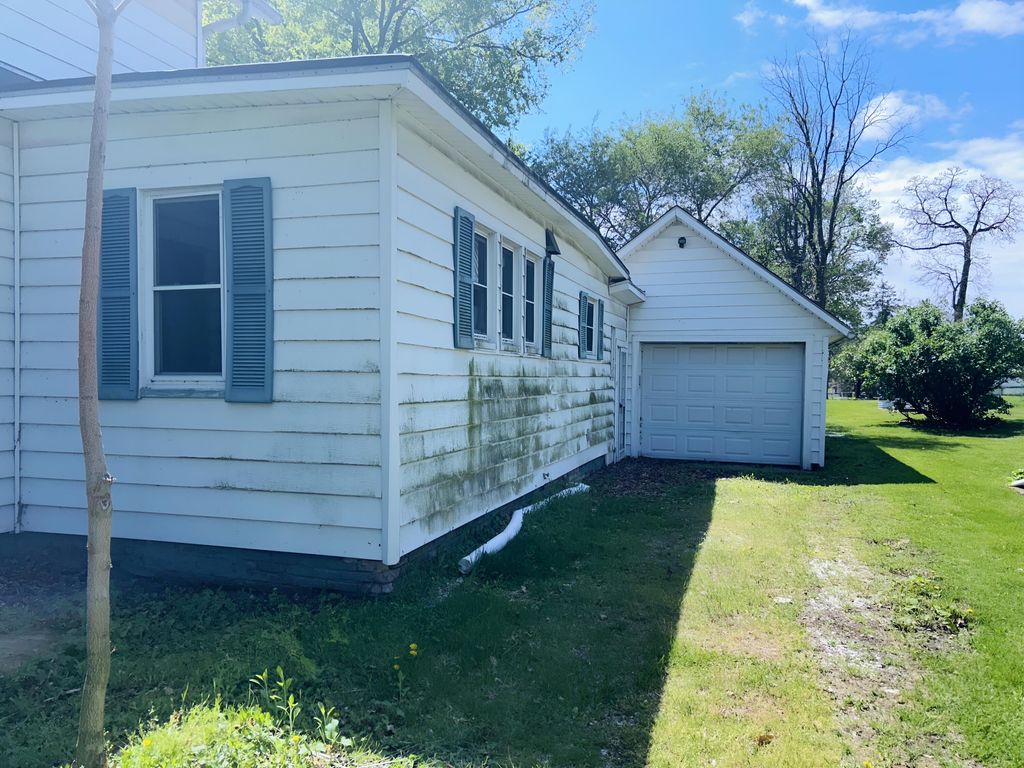 Photo of 108 Union Street, Union Mills, IN 46382 (MLS # 838294)