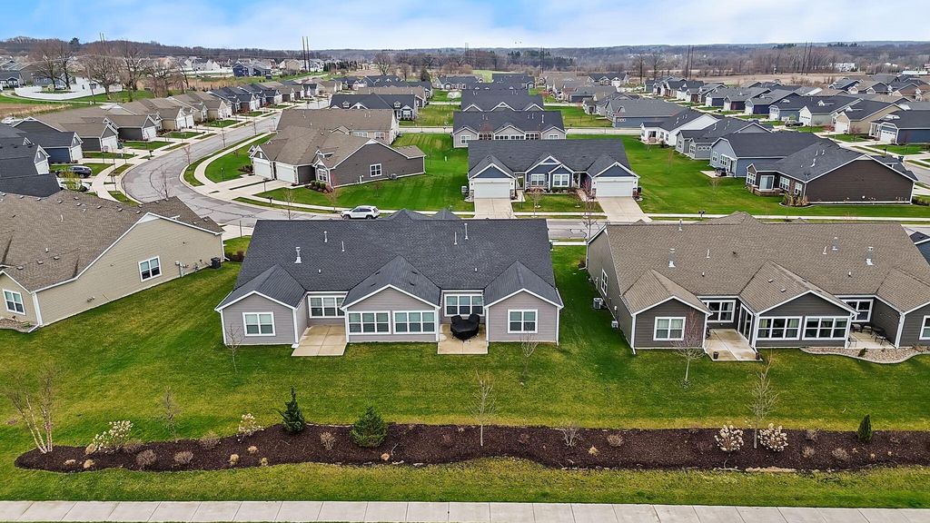 Photo of 2602 Hudson Road, Valparaiso, IN 46385 (MLS # 837415)