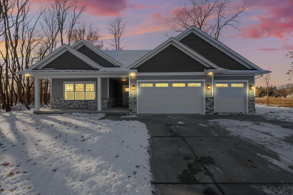 Photo of 11960 Lilac Street, DeMotte, IN 46310 (MLS # 831638)