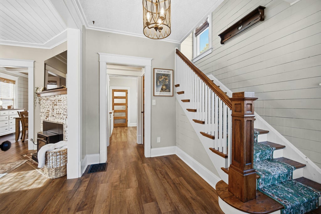 Photo of 1716 Monroe Street, La Porte, IN 46350 (MLS # 847273)