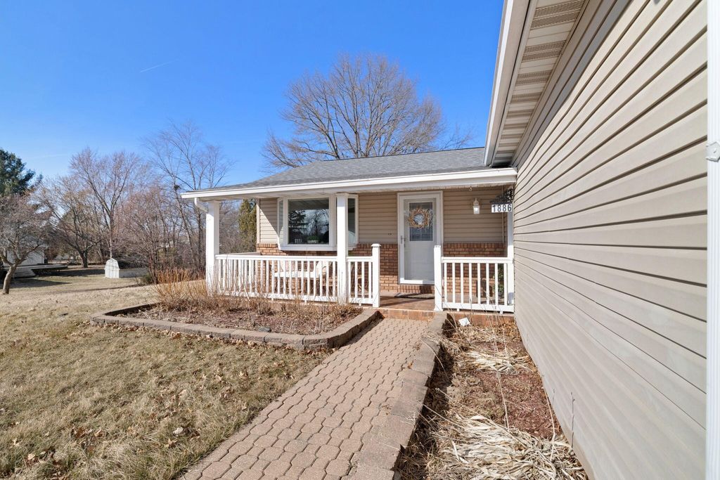 Photo of 1886 Loganberry Lane, Crown Point, IN 46307 (MLS # 834876)