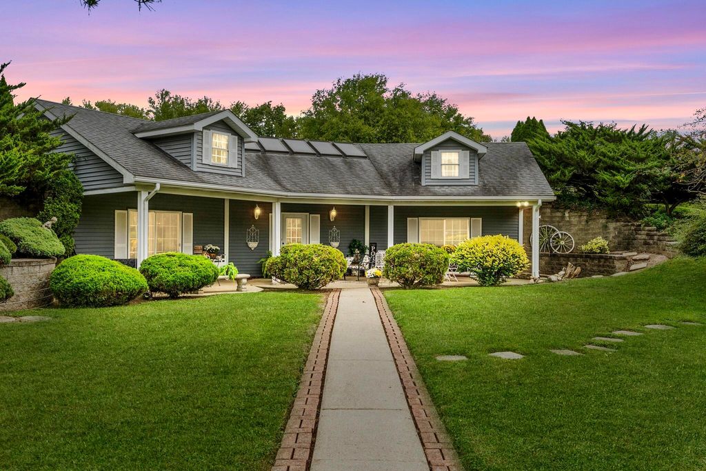 Photo of 17635 White Oak Avenue, Lowell, IN 46356 (MLS # 835695)