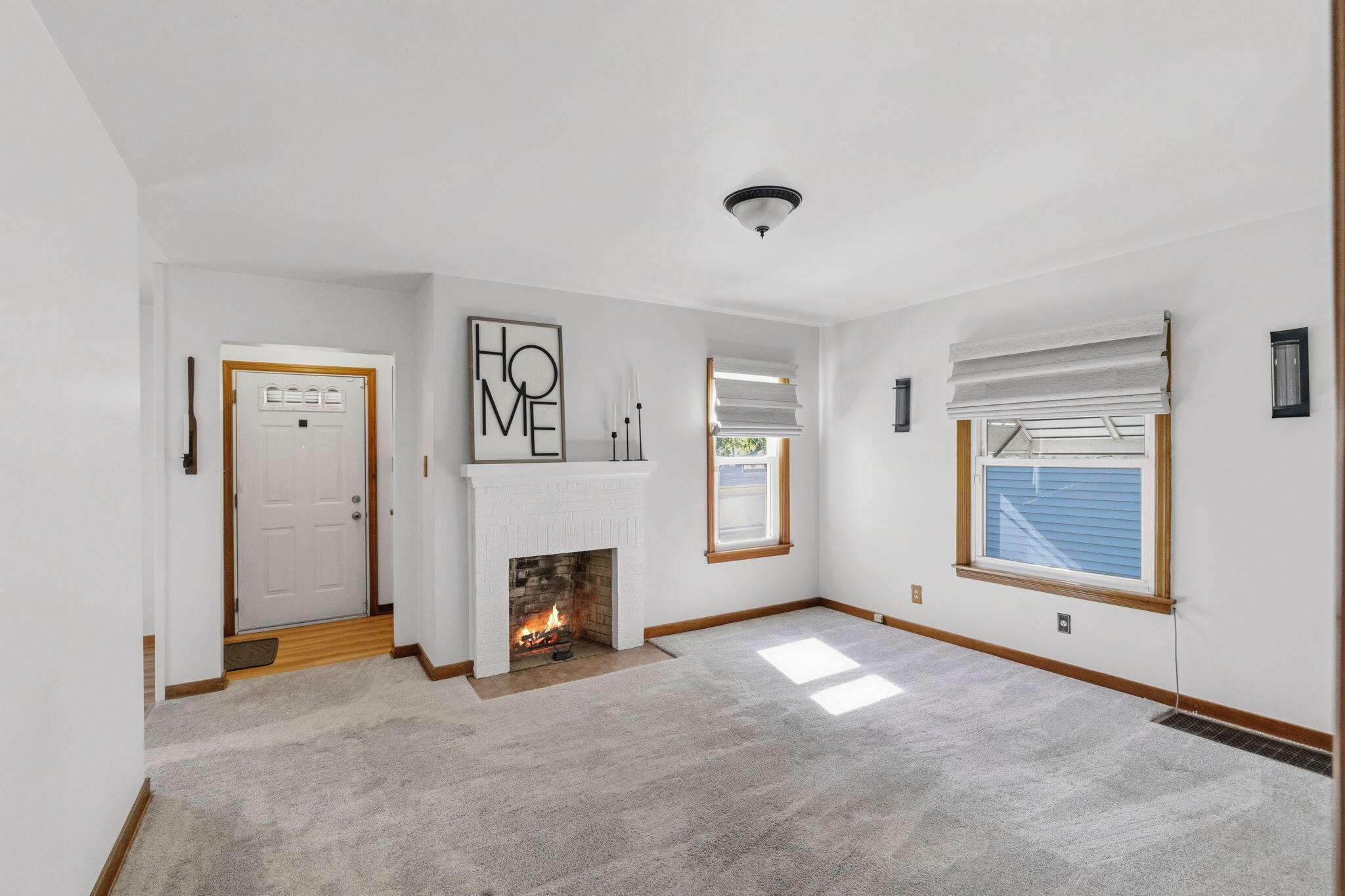3113 E Pkwy N
