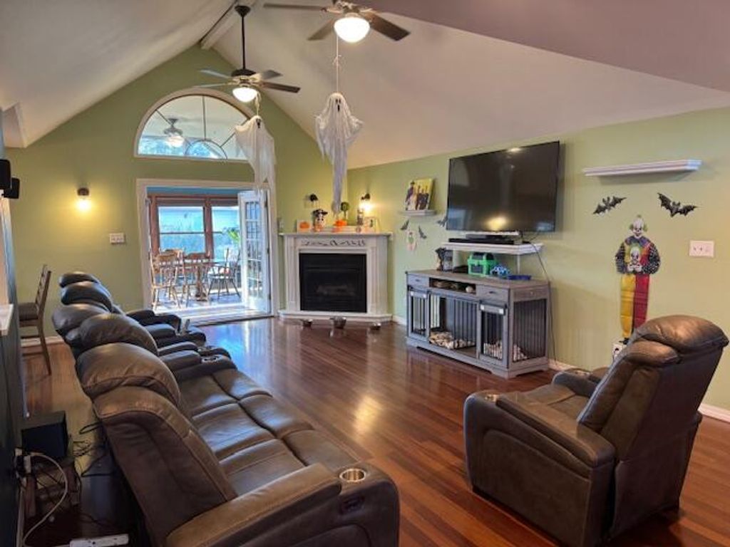 Photo of 6331 Savannah Avenue, Portage, IN 46368 (MLS # 829461)
