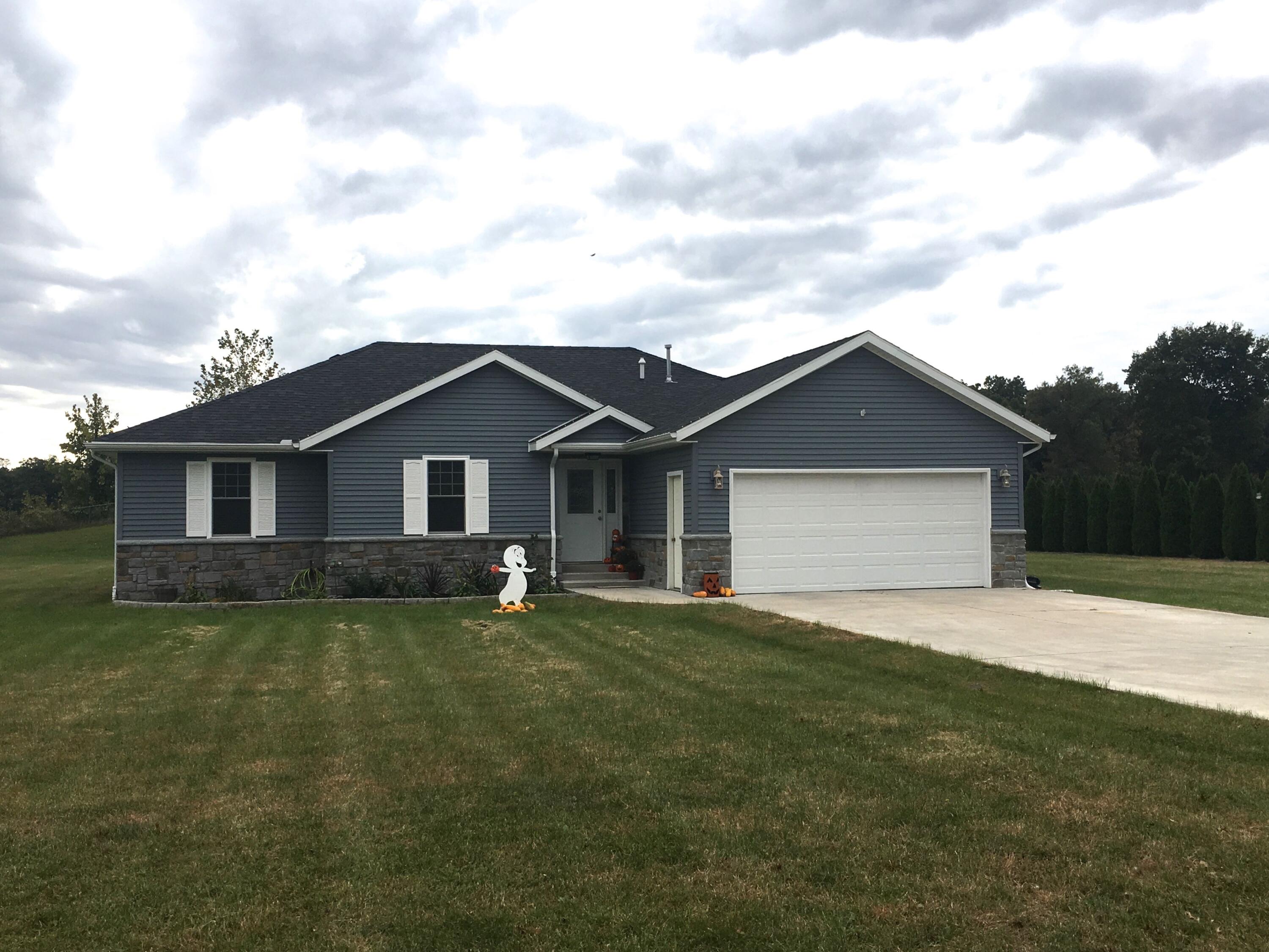 5093 E State Road 8