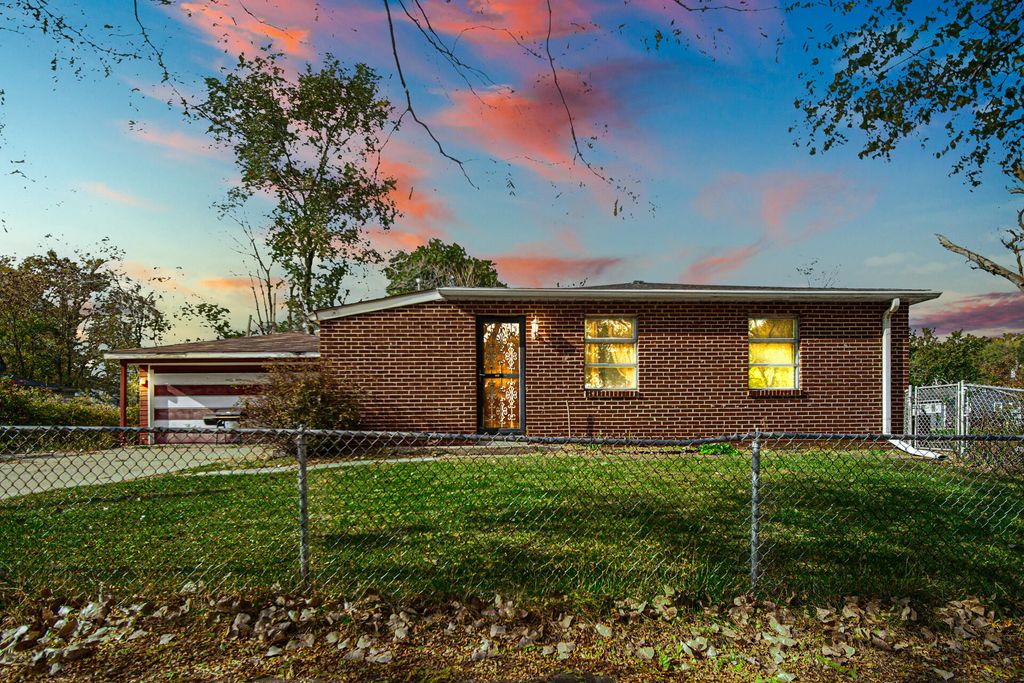 Photo of 4123 W 19th Place, Gary, IN 46404 (MLS # 830548)