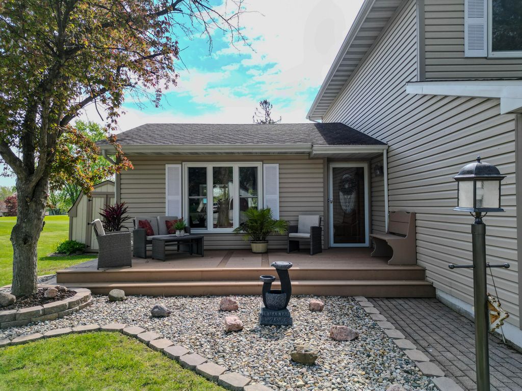 Photo of 1184 Winterhaven Lane, Crown Point, IN 46307 (MLS # 839411)