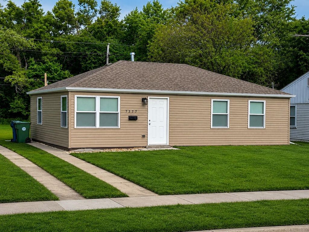 Photo of 7327 Chestnut AVE, Hammond, IN 46324 (MLS # 839467)