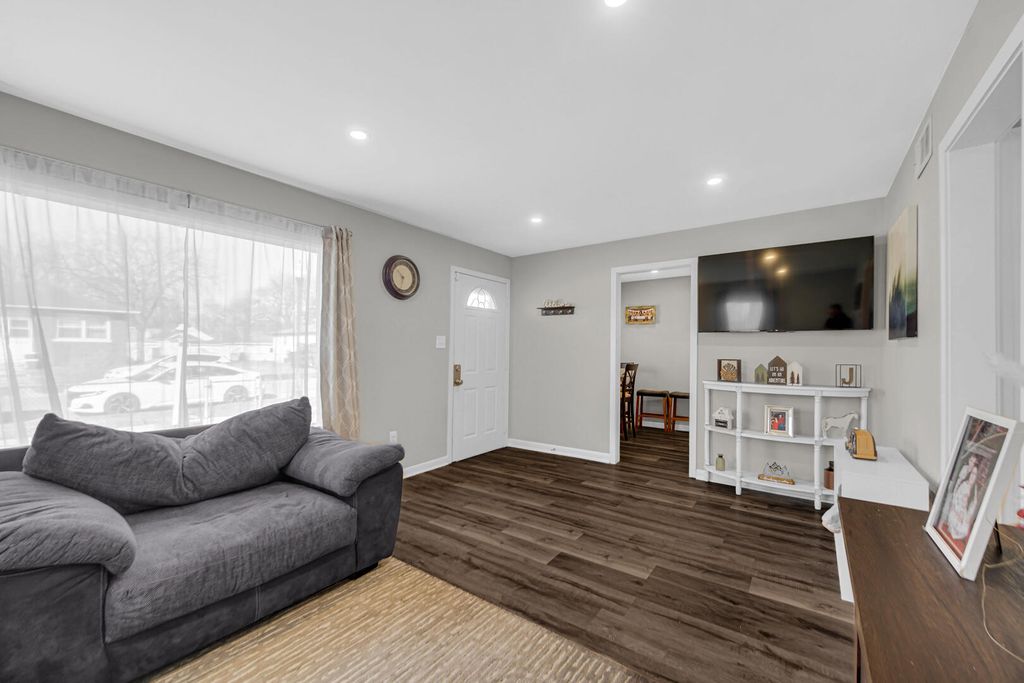 Photo of 7411 Marshall Avenue, Hammond, IN 46323 (MLS # 835643)