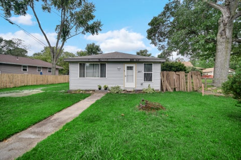 Photo for 2817 Beverly Drive