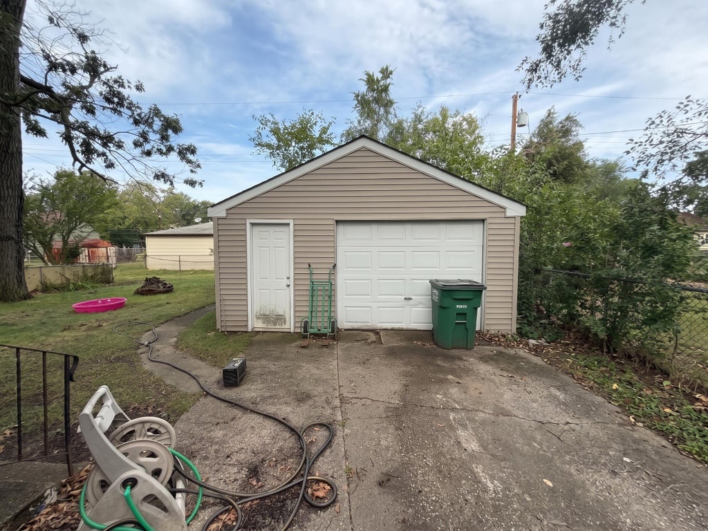 Photo of 4152 Park Avenue, Lake Station, IN 46405 (MLS # 846390)