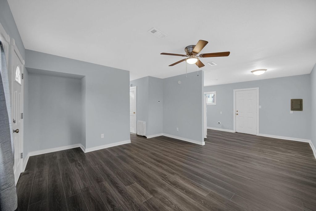 Photo of 436 E 47th Place, Gary, IN 46409 (MLS # 832398)