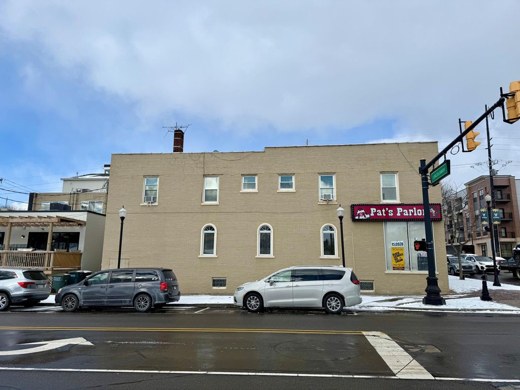 Photo of 222 Lincolnway, Valparaiso, IN 46383 (MLS # 835576)