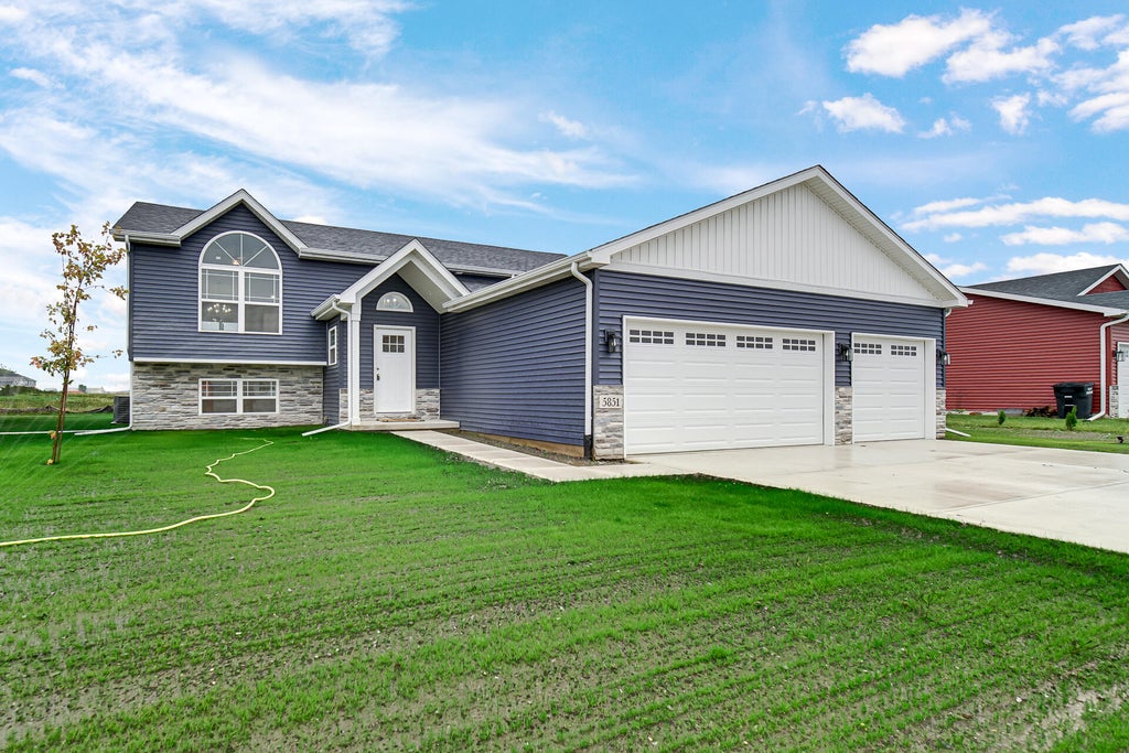 Photo of 5851 Grand Slam Avenue, Portage, IN 46368 (MLS # 846259)
