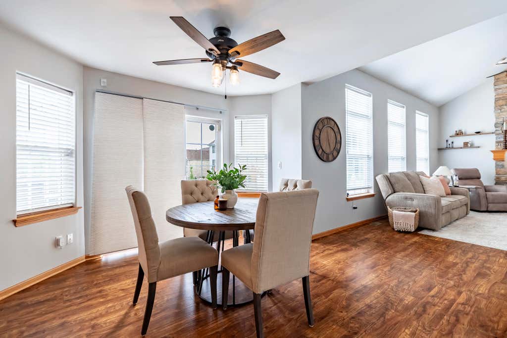 Photo of 673 Davis Circle, Crown Point, IN 46307 (MLS # 842636)